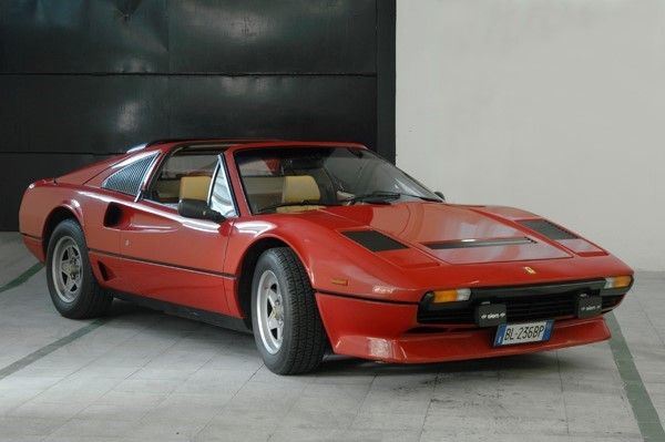 Ferrari 208 GTS Turbo