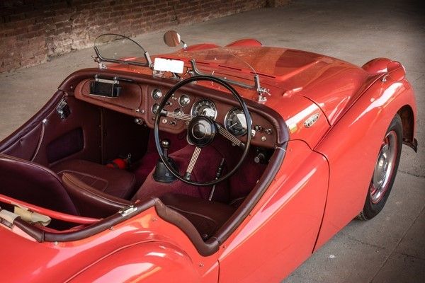 Triumph Tr2 Sport "long Doord"