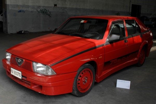 Alfa Romeo 75 Turbo Evoluzione