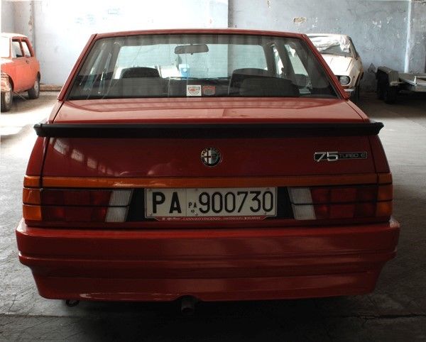 Alfa Romeo 75 Turbo Evoluzione