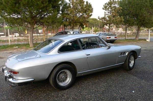 Ferrari 330 Gt 2+2