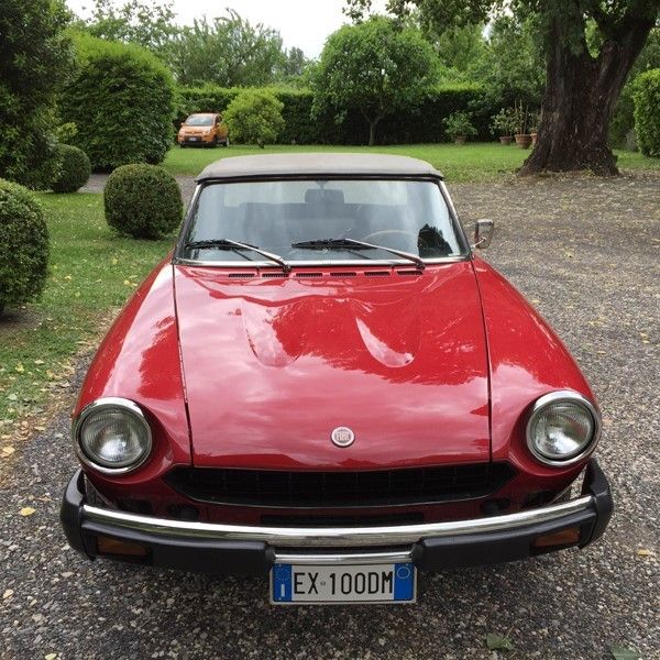 Fiat 124 Spider