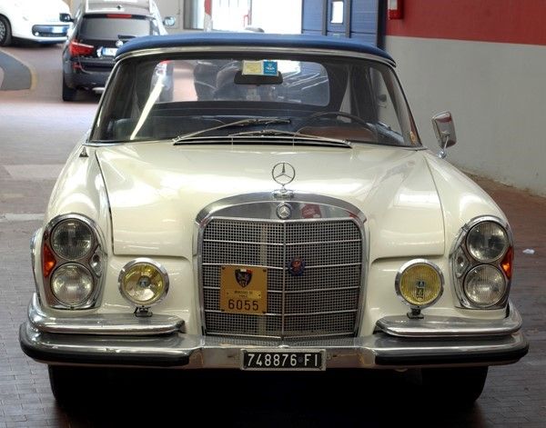 Mercedes Benz 220 Cabriolet