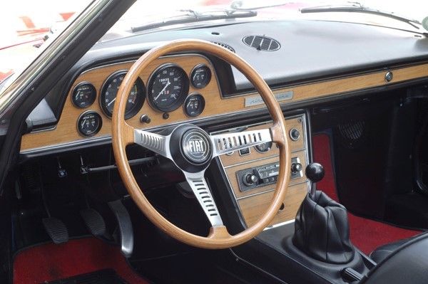 Fiat Dino Spider 2000
