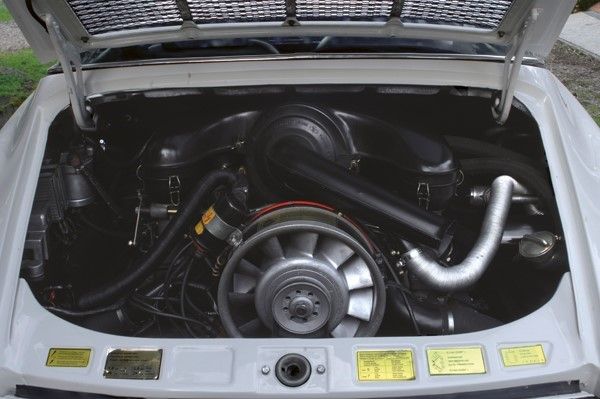 Porsche 911 2.2 S "targa"