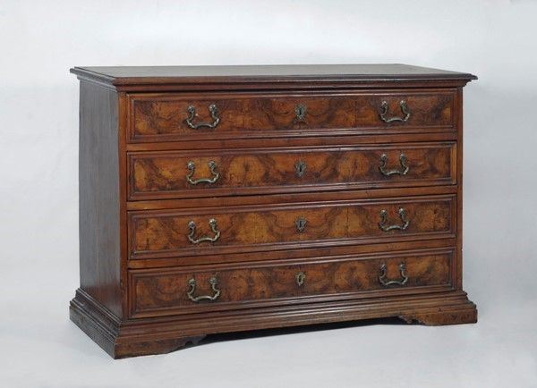 Cassettone  - Asta Antiquariato, mobili, porcellane e dipinti antichi - I - Galleria Pananti Casa d'Aste