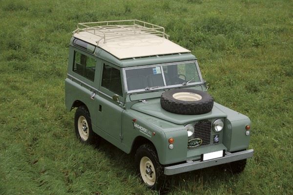Land Rover 88 II serie
