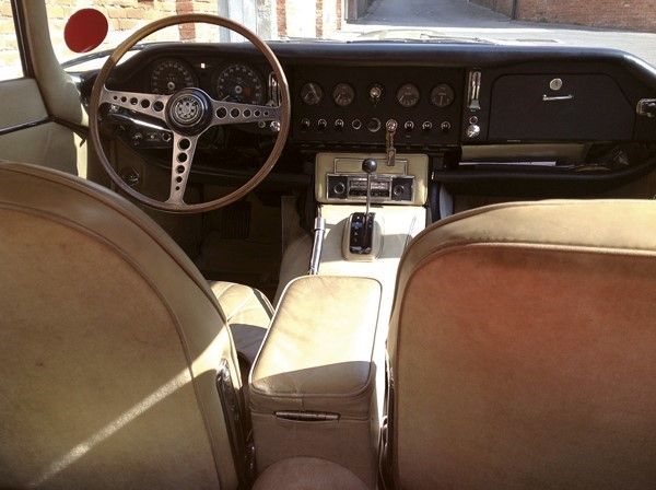 Jaguar e Type 4.2 i Serie 2+2