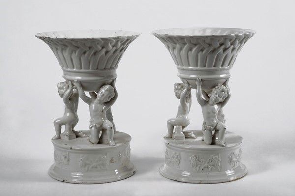 Coppia di centrotavola  - Auction Antiquariato, mobili, porcellane e dipinti antichi - I - Galleria Pananti Casa d'Aste