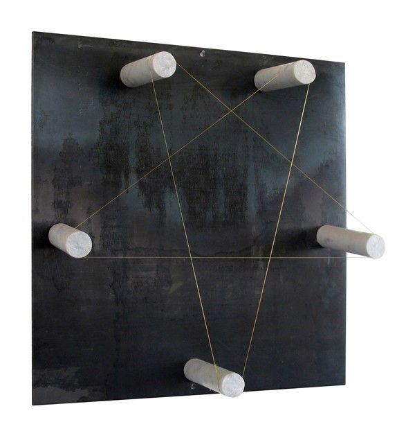 Tiziano Campi : Stellafilante  (2012)  - Ferro, marmo, filo dorato - Auction Arte di ricerca per la ricerca - Galleria Pananti Casa d'Aste