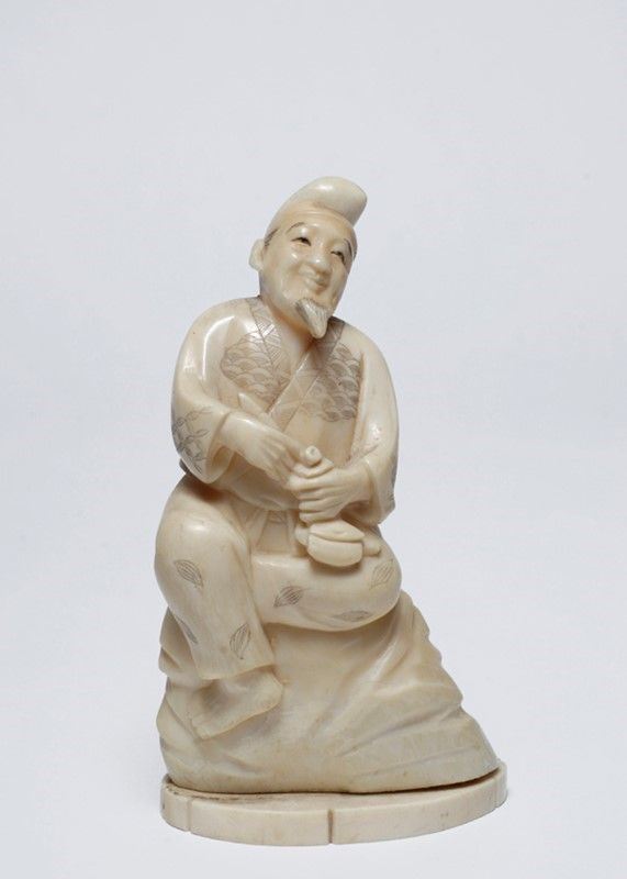 Figura Maschile con Pipa