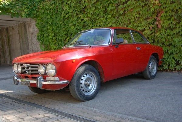 Alfa Romeo Giulia GTV 2000