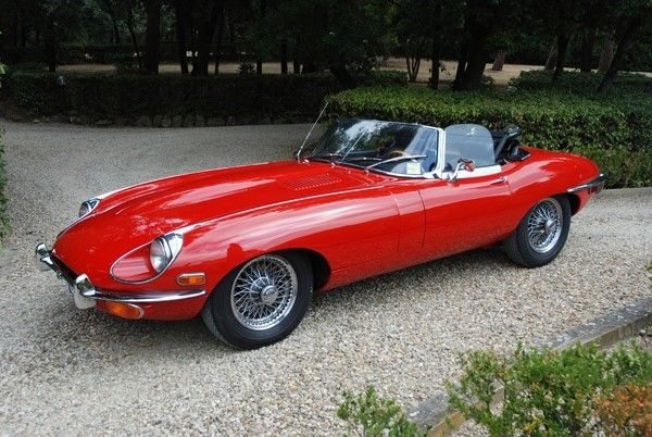 Jaguar e Type 4.2 Spider