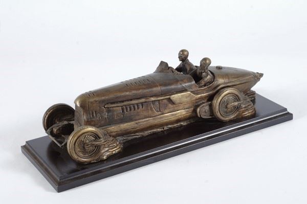 Scultura in bronzo  - Asta Classic Cars And Automobilia - Galleria Pananti Casa d'Aste