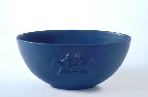 Giò Ponti, Ciotola in terracotta con rilievi a smalto blu