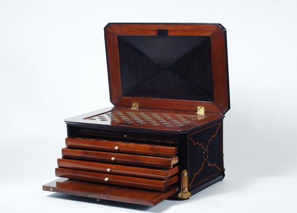 Cofanetto portamonete  - Auction Antiquariato - I - Galleria Pananti Casa d'Aste