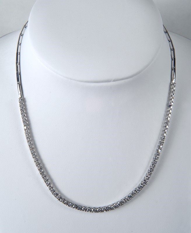 Collier Semi Rigido