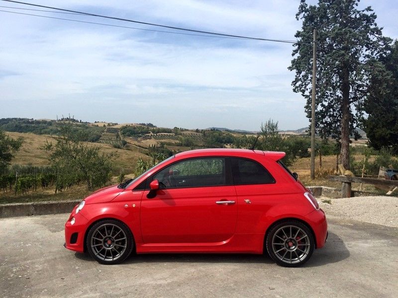 Fiat 500 Abarth Dealer Ferrari