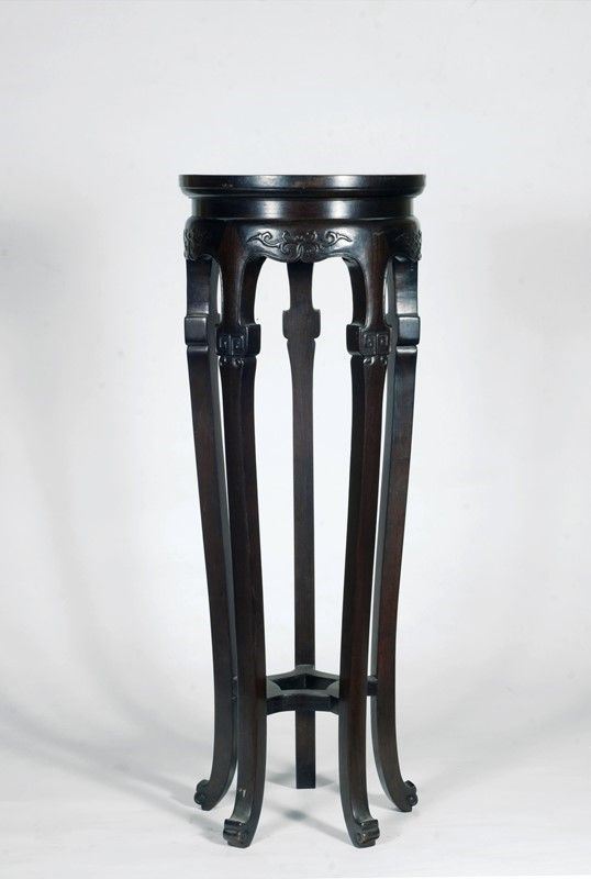 Base  - Auction FURNISHINGS AND OBJECTS - Galleria Pananti Casa d'Aste