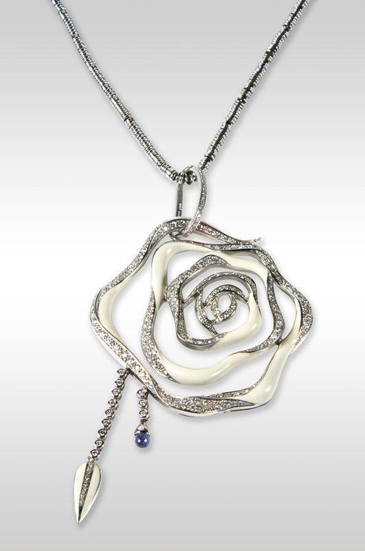 Collier Rose