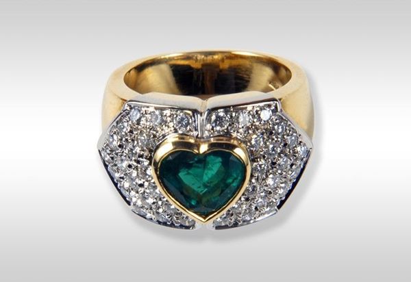 Anello green heart