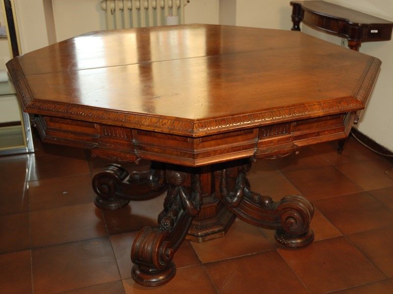 Tavolo Ottagonale