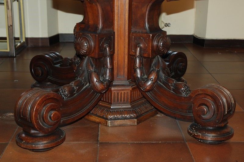Tavolo Ottagonale