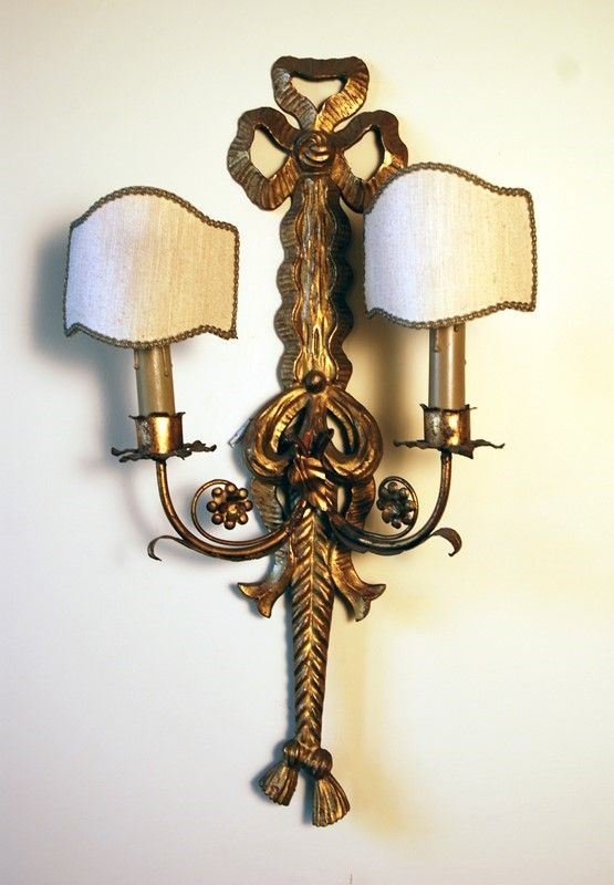 Coppia di appliques