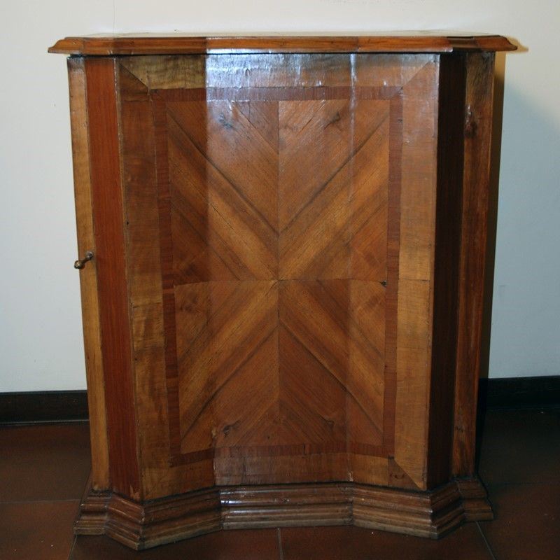 Credenza