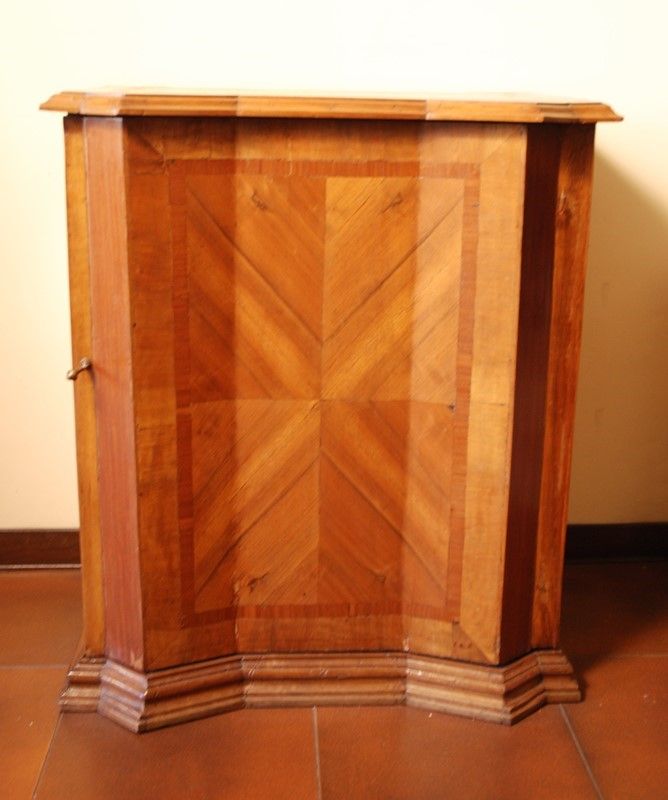 Credenza