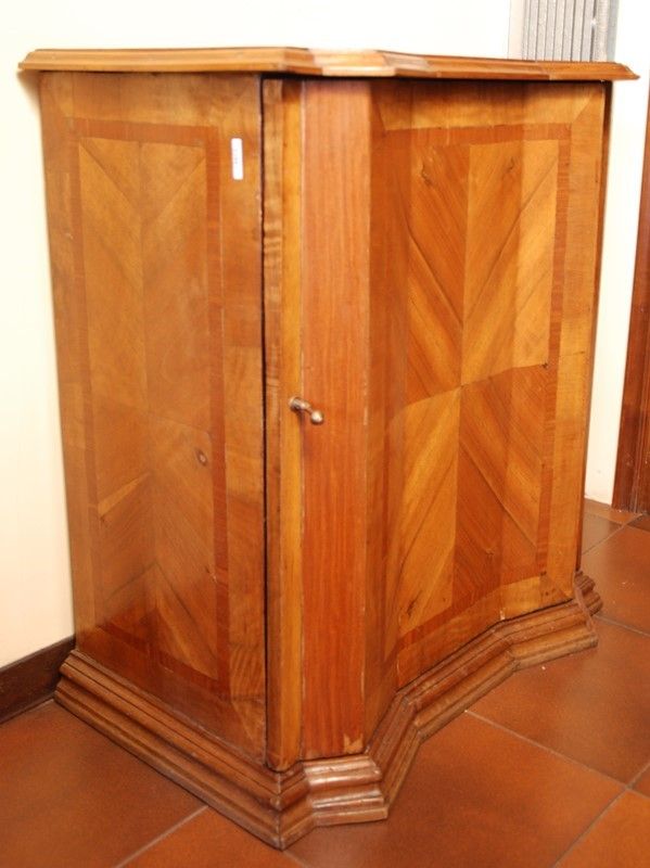 Credenza