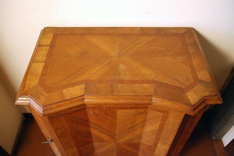 Credenza