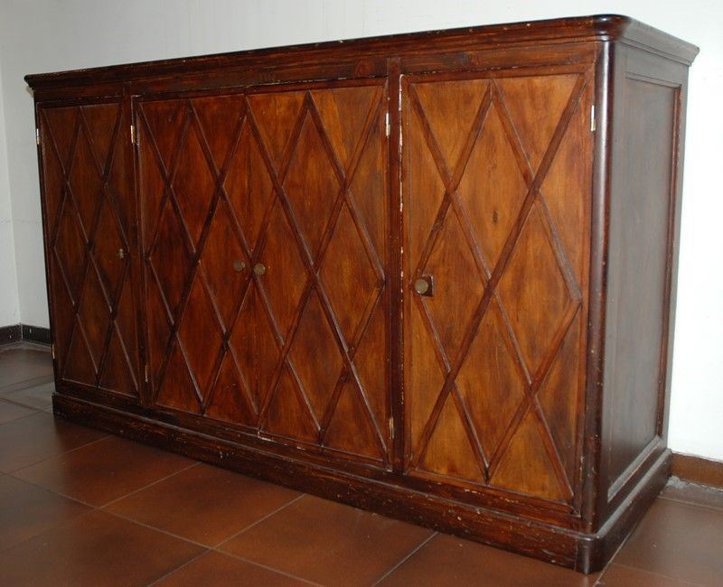 Credenza