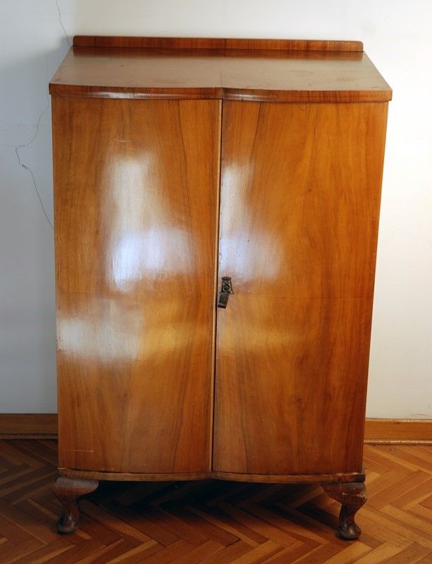Credenza