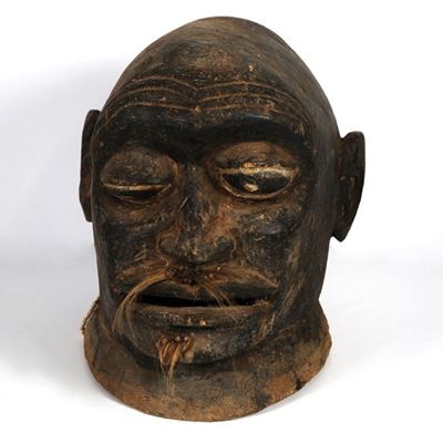Maschera-casco “lipico”