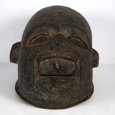 Maschera-casco “lipico”