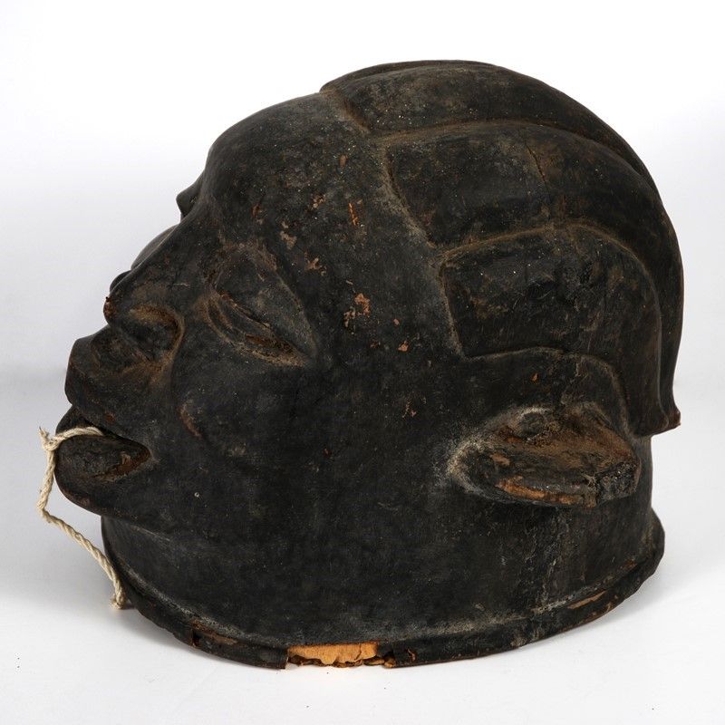 Maschera-casco “lipico”