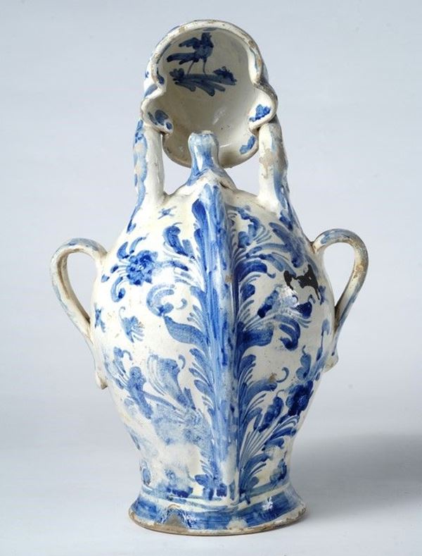 Anfora in maiolica