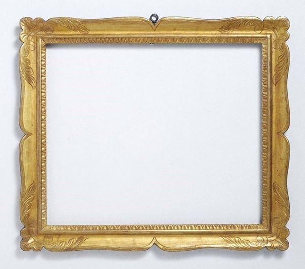 Cornice artigianale in stile
