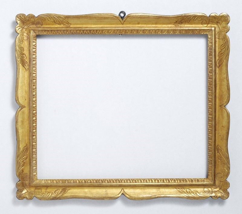 Cornice Artigianale in Stile