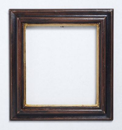 Cornice Artigianale in Stile