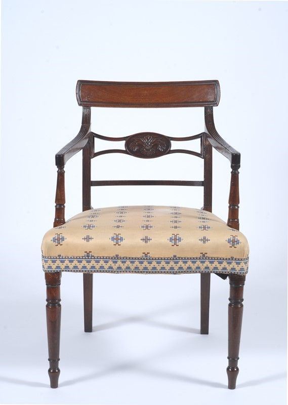 Poltroncina   - Auction ARREDI E OGGETTISTICA - Galleria Pananti Casa d'Aste