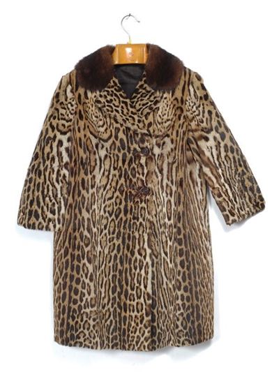 Pelliccia di Ocelot con Collo di Visone
