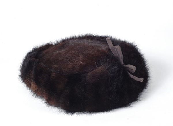Cappello di visone  - Auction PELLICCE - Galleria Pananti Casa d'Aste