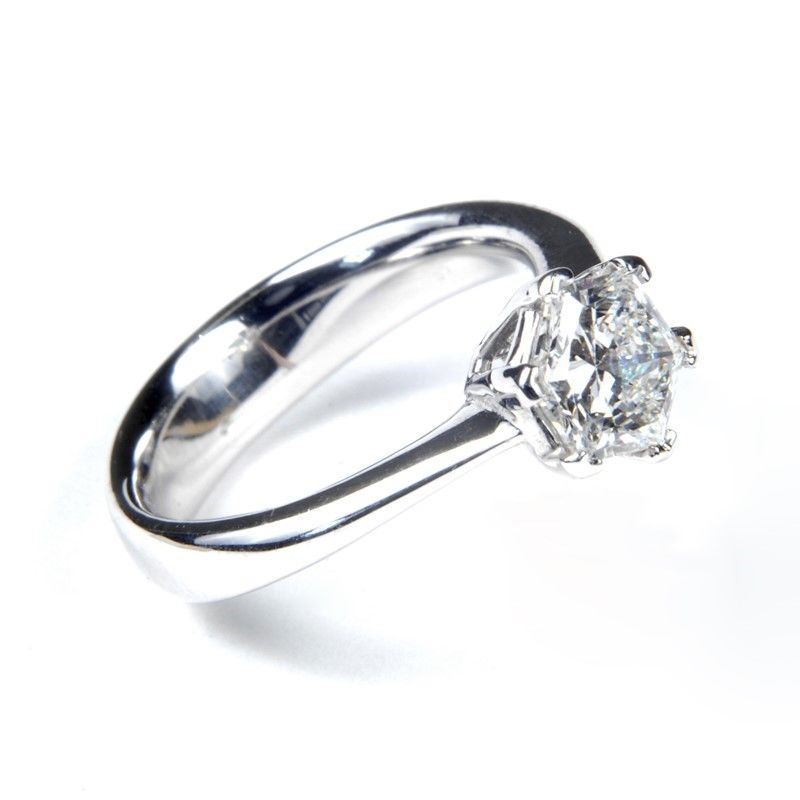 Anello Solitario