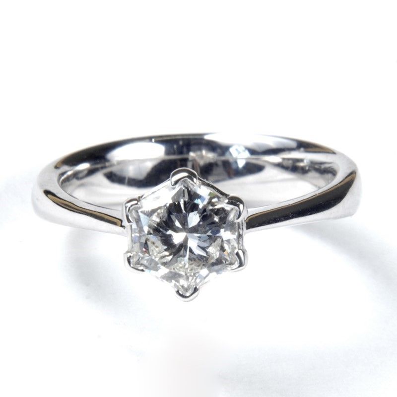 Anello Solitario