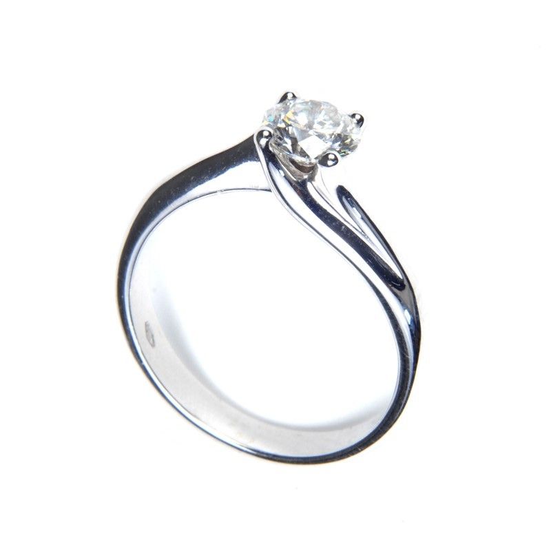 Anello Solitario