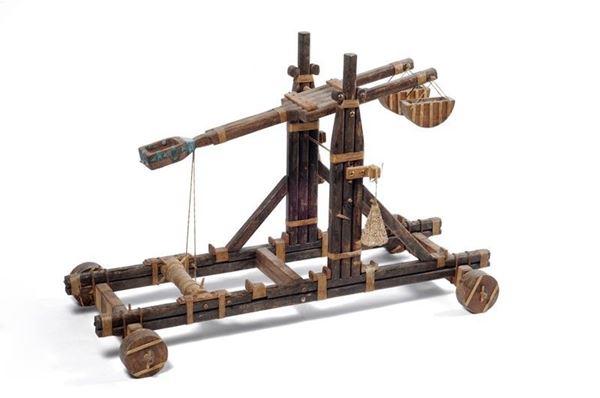 Modello di catapulta