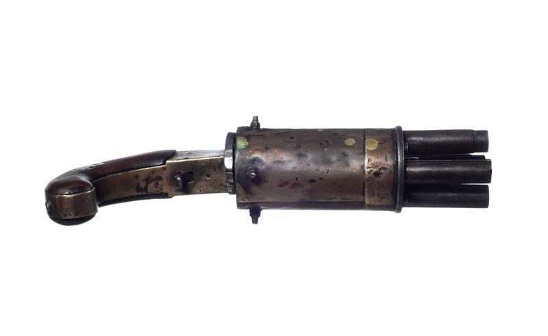 Rara Pistola a Rotazione Manuale