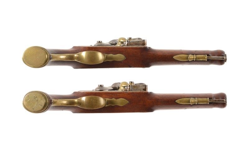 Rara Coppia di Pistole da Ufficiale / a Rare Pair Of Officer’s Pistols